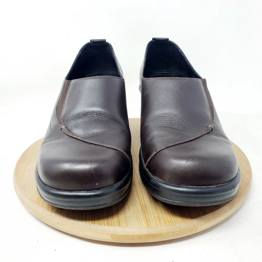 Dansko Shoes Womens 38 Brown Leather Slip On Loafer Wedge‎ Y2K Academia Retro
